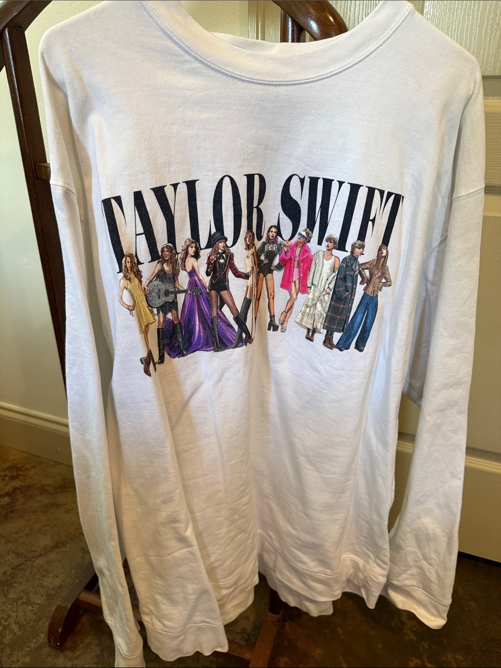 Taylor Swift White Long Sleeve Sweatshirt with Multicolor Character Graphic